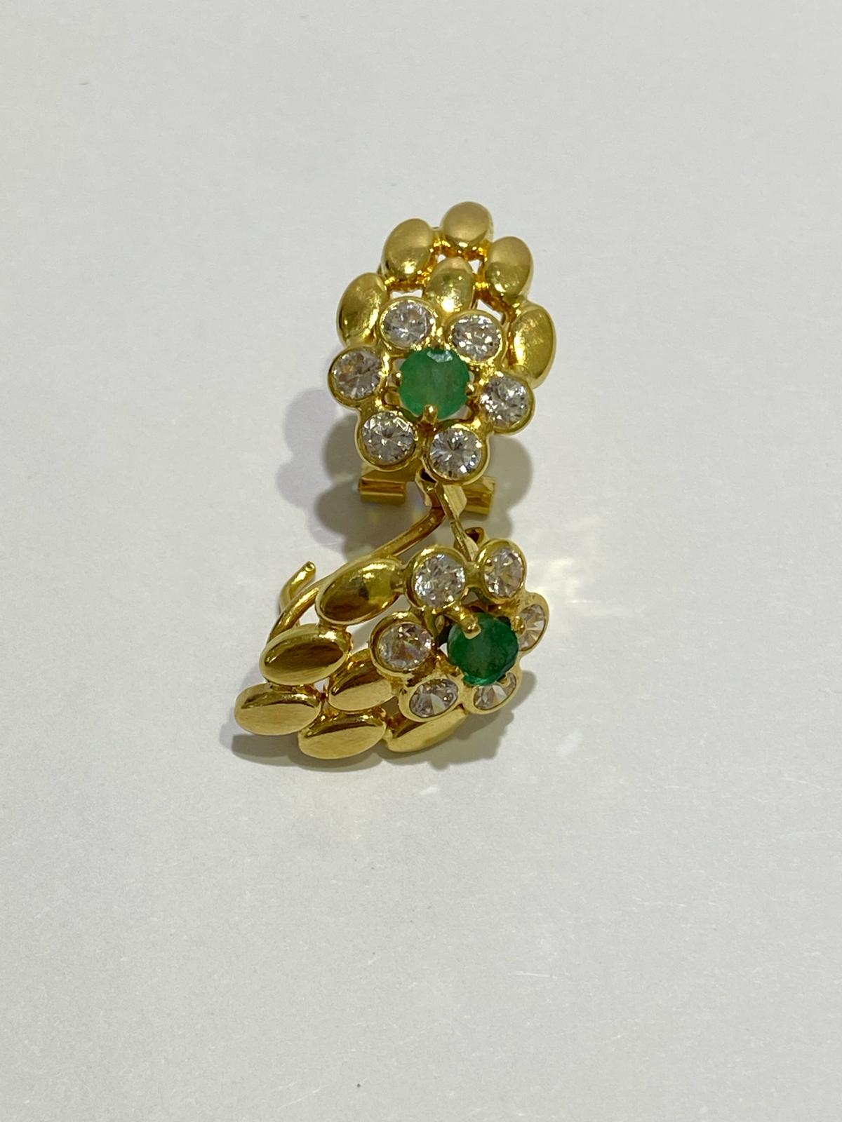 Pendientes de oro 18 Kt de segunda mano