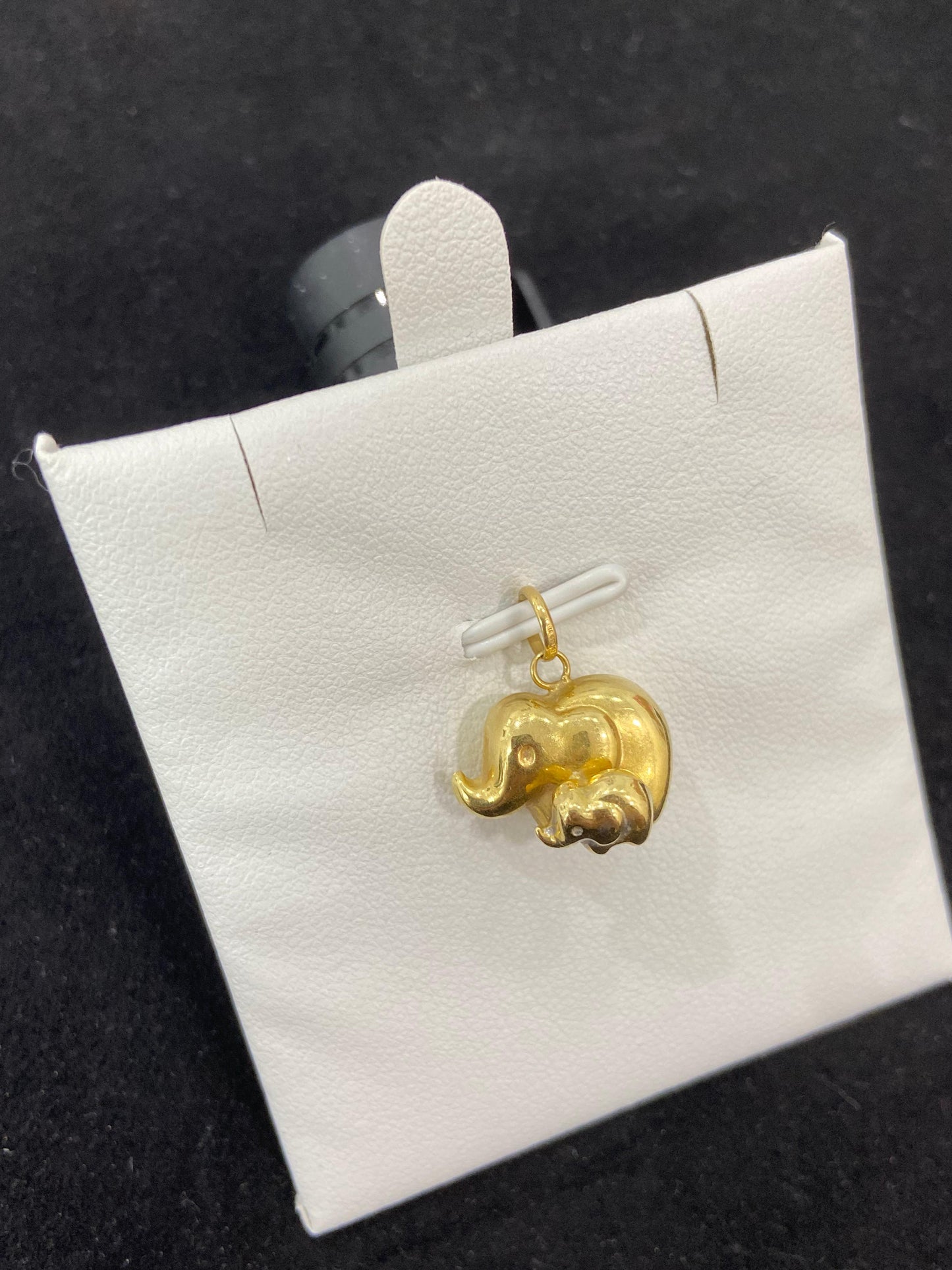 Colgante oro 18Kt de segunda mano