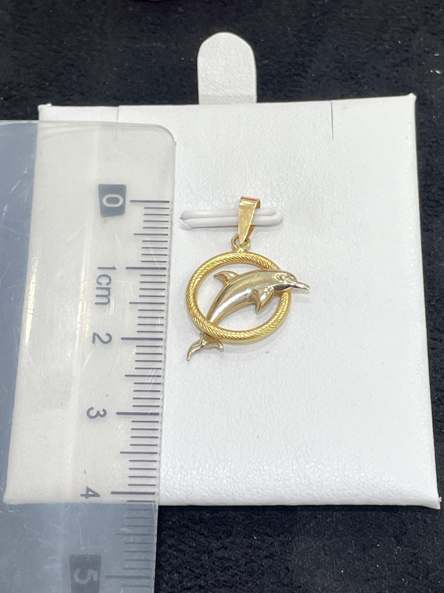 Colgante de oro 18Kt de segunda mano