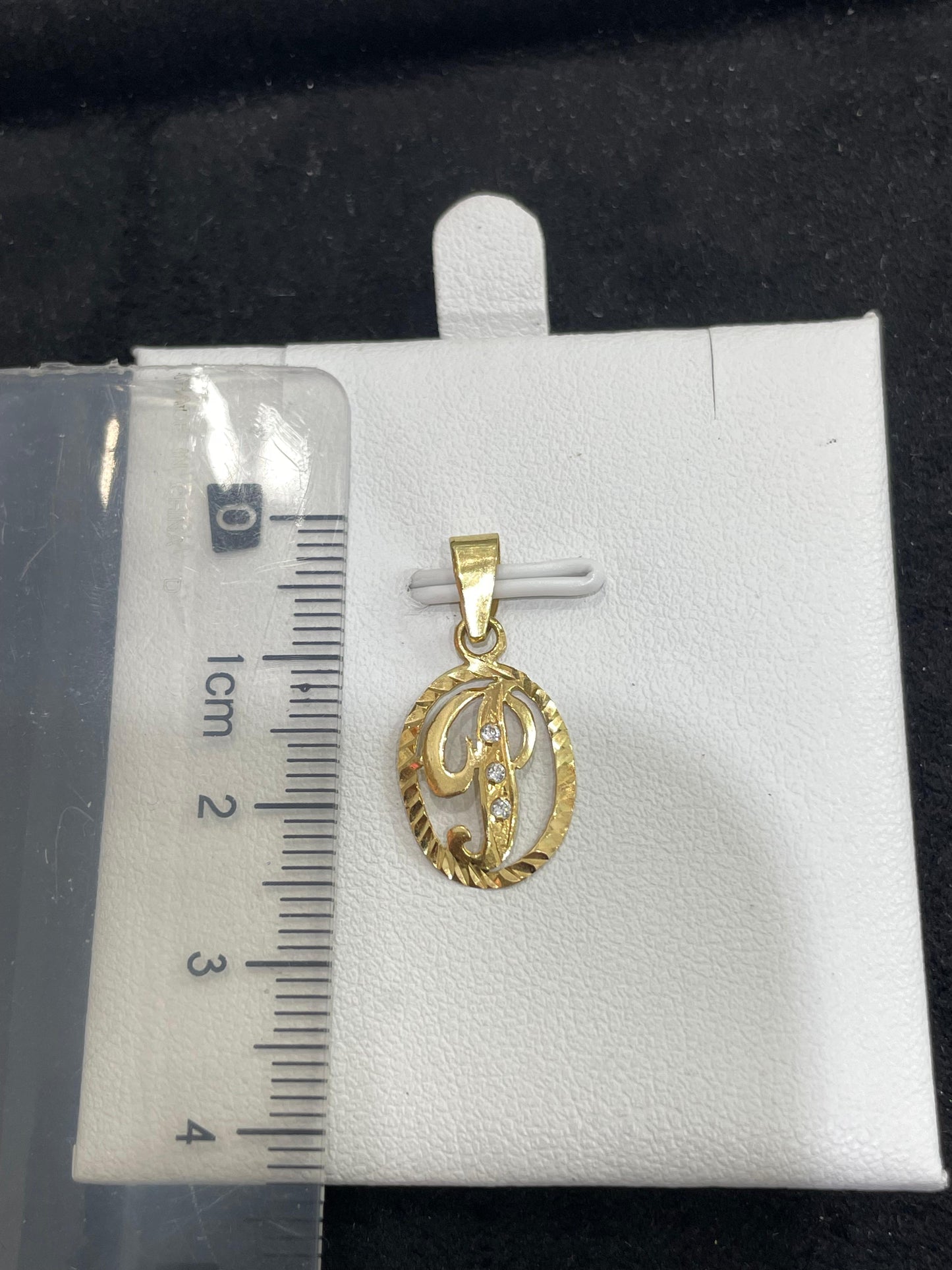 Colgante de oro 18Kt de segunda mano