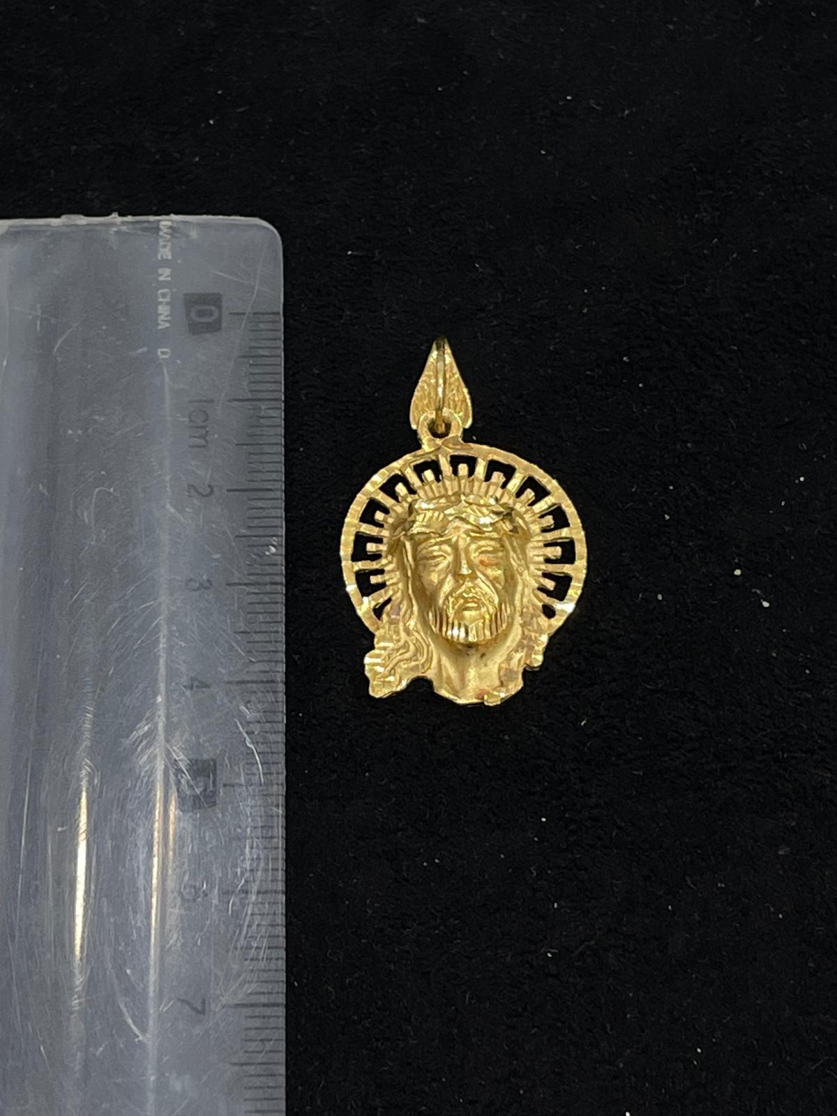 Colgante de oro 18Kt de segunda mano