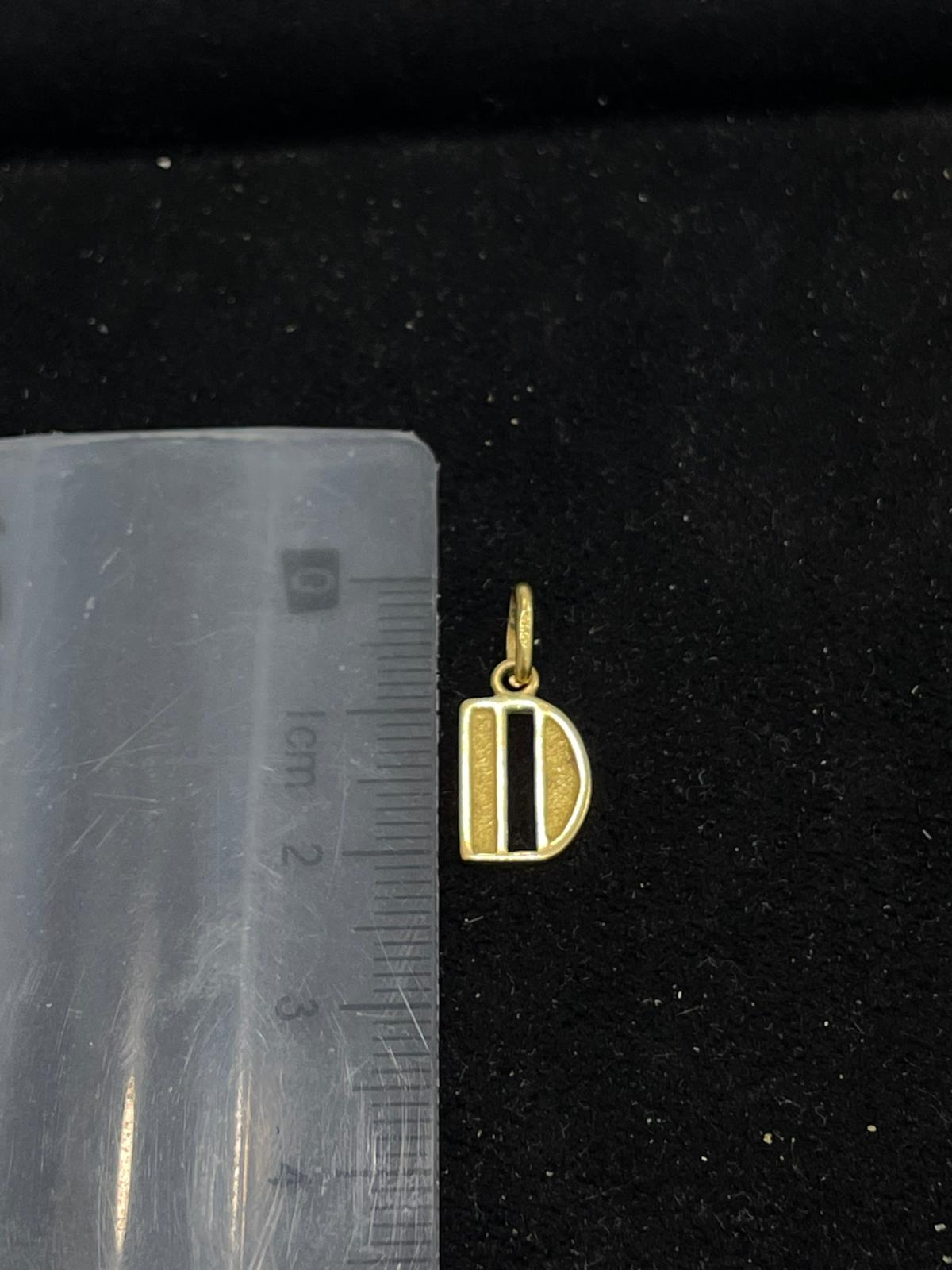 Colgante de oro 18Kt de segunda mano