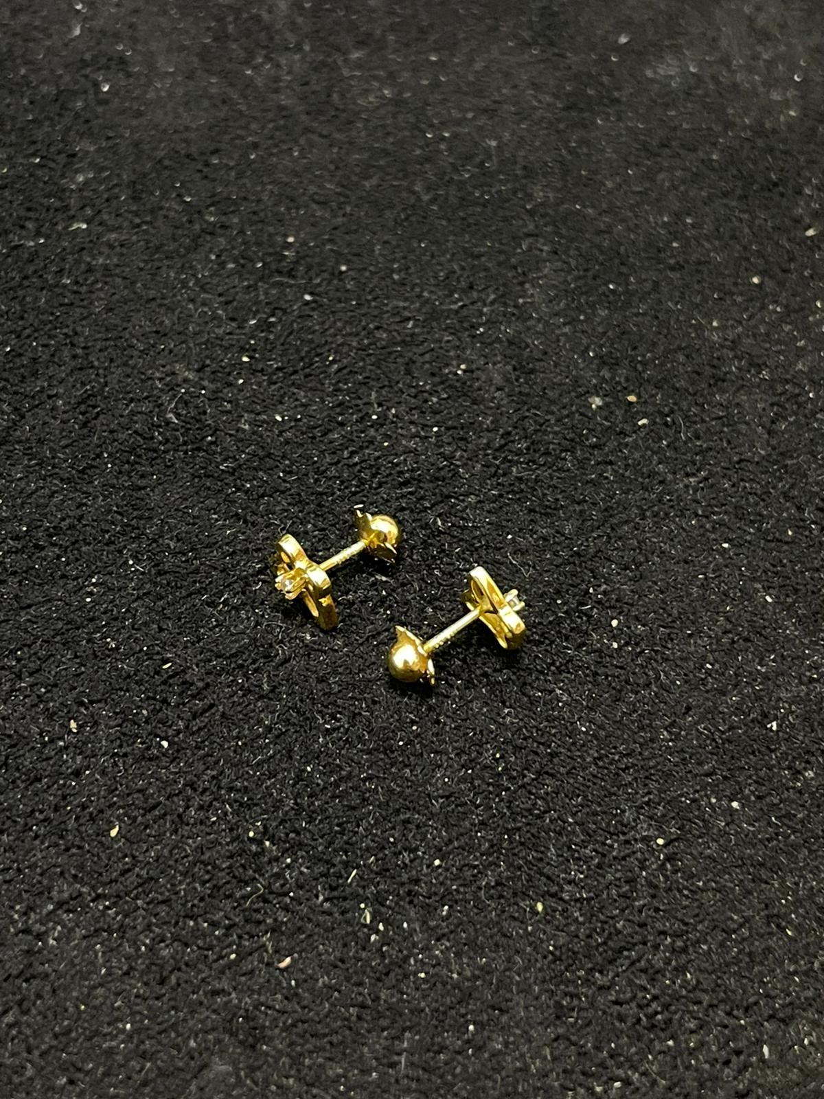 Pendientes de oro 18Kt de segunda mano