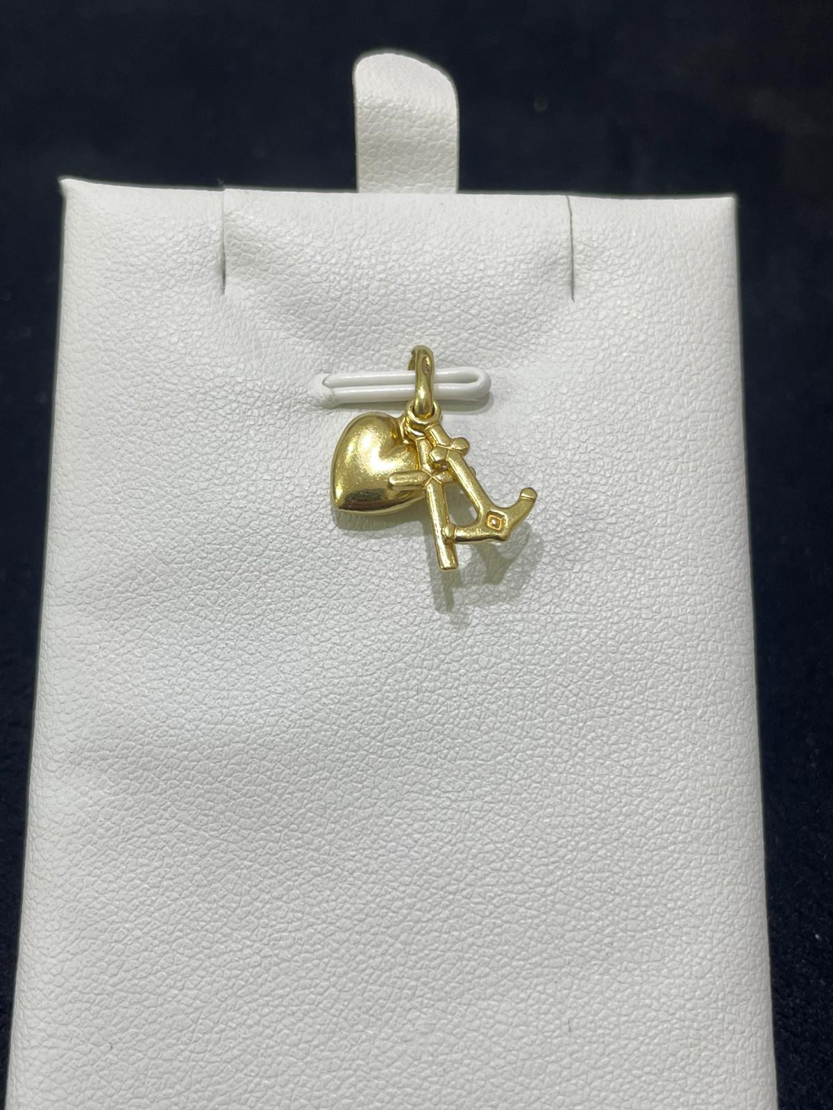 Colgante de oro 18Kt de segunda mano