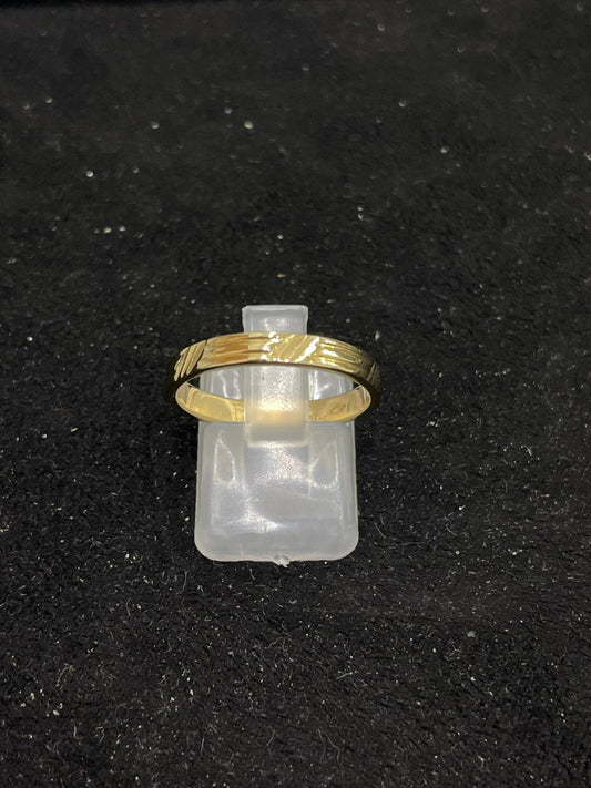 Anillo de oro de 18 Kt de segunda mano