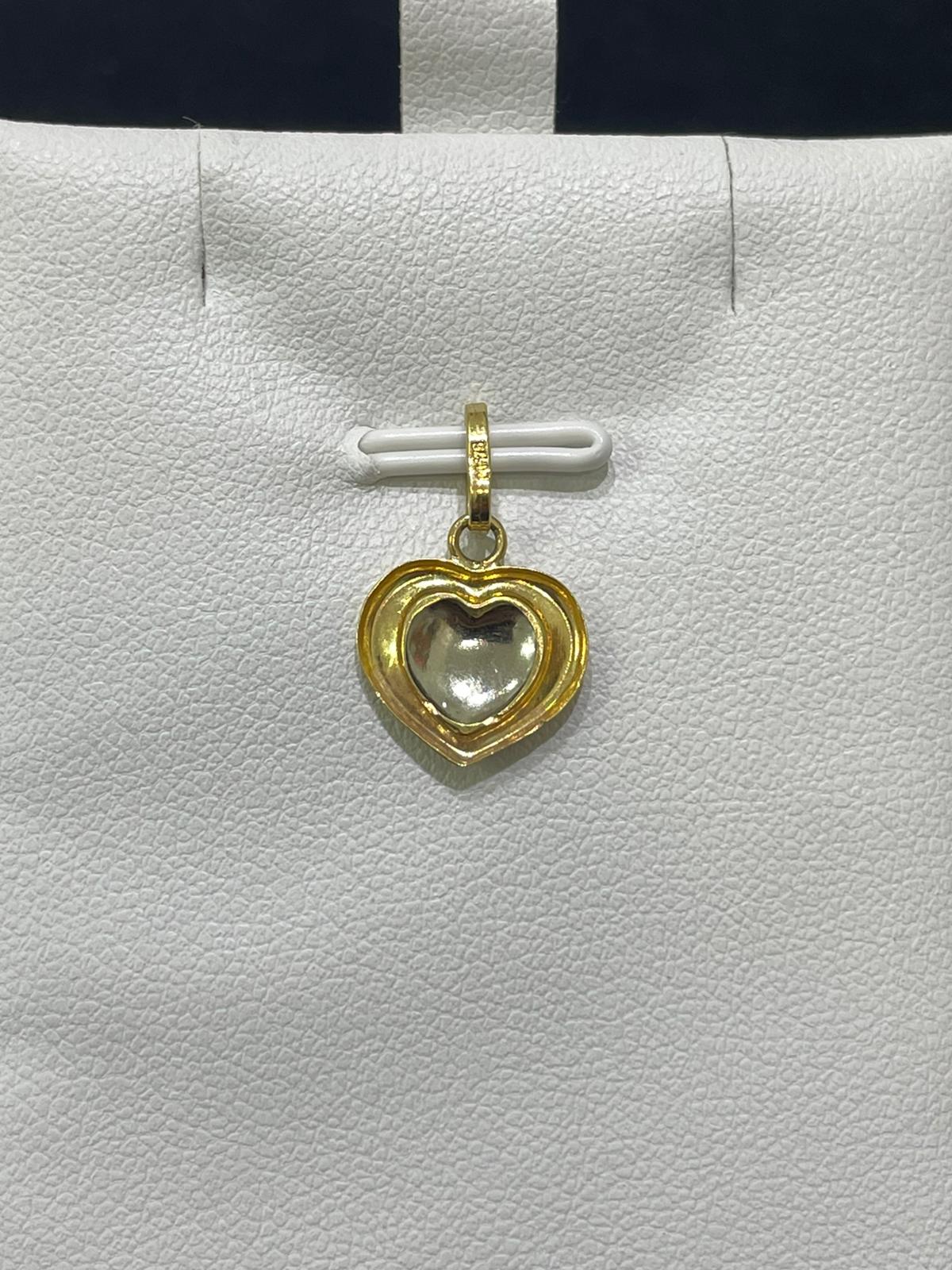 Colgante de oro 18Kt de segunda mano