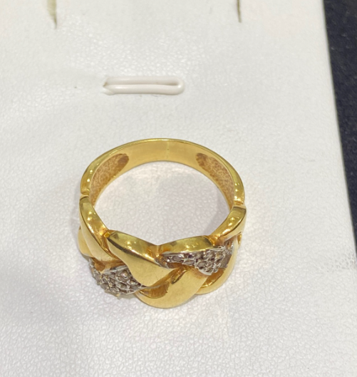 Anillo de oro 18Kt de segunda mano