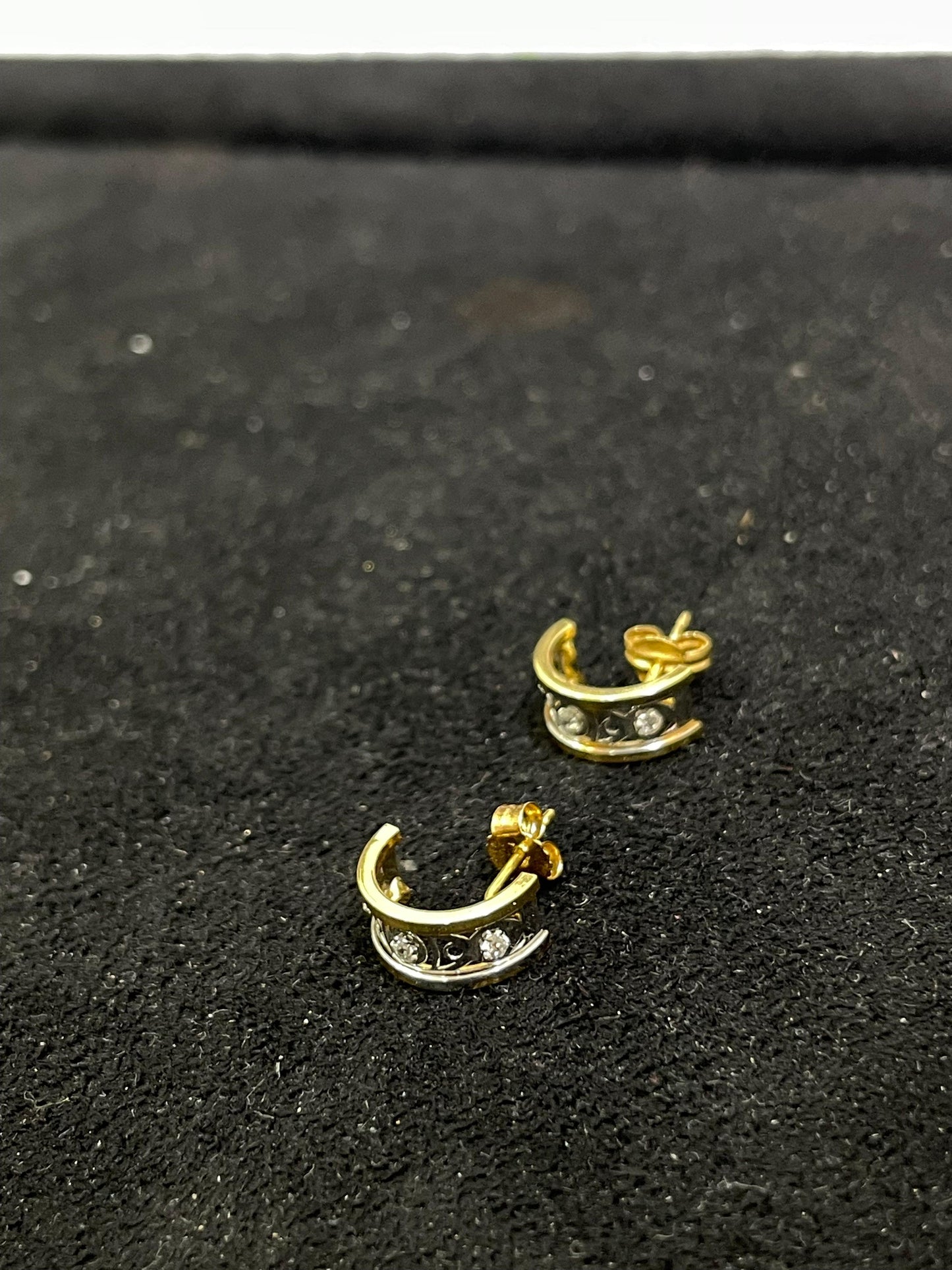 Pendientes de oro 18Kt de segunda mano