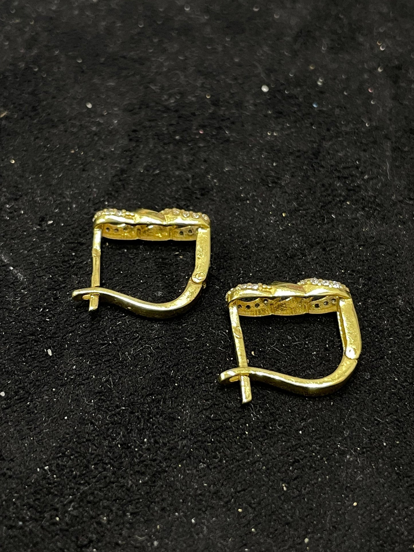 Pendientes de oro 18Kt de segunda mano