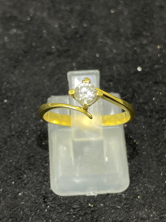 Anillo de oro de 18 Kt de segunda mano