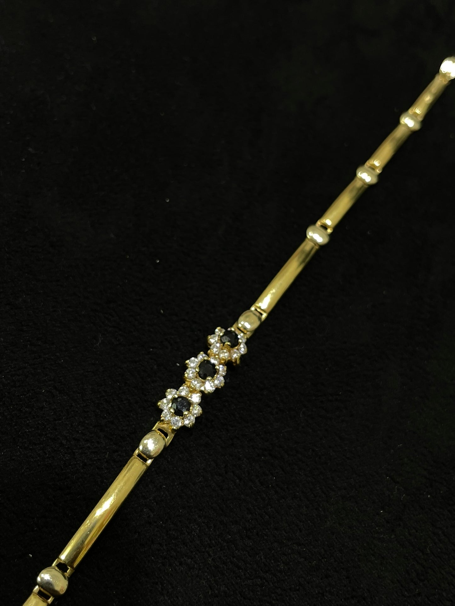 Pulsera de oro de 18 Kt de segunda mano