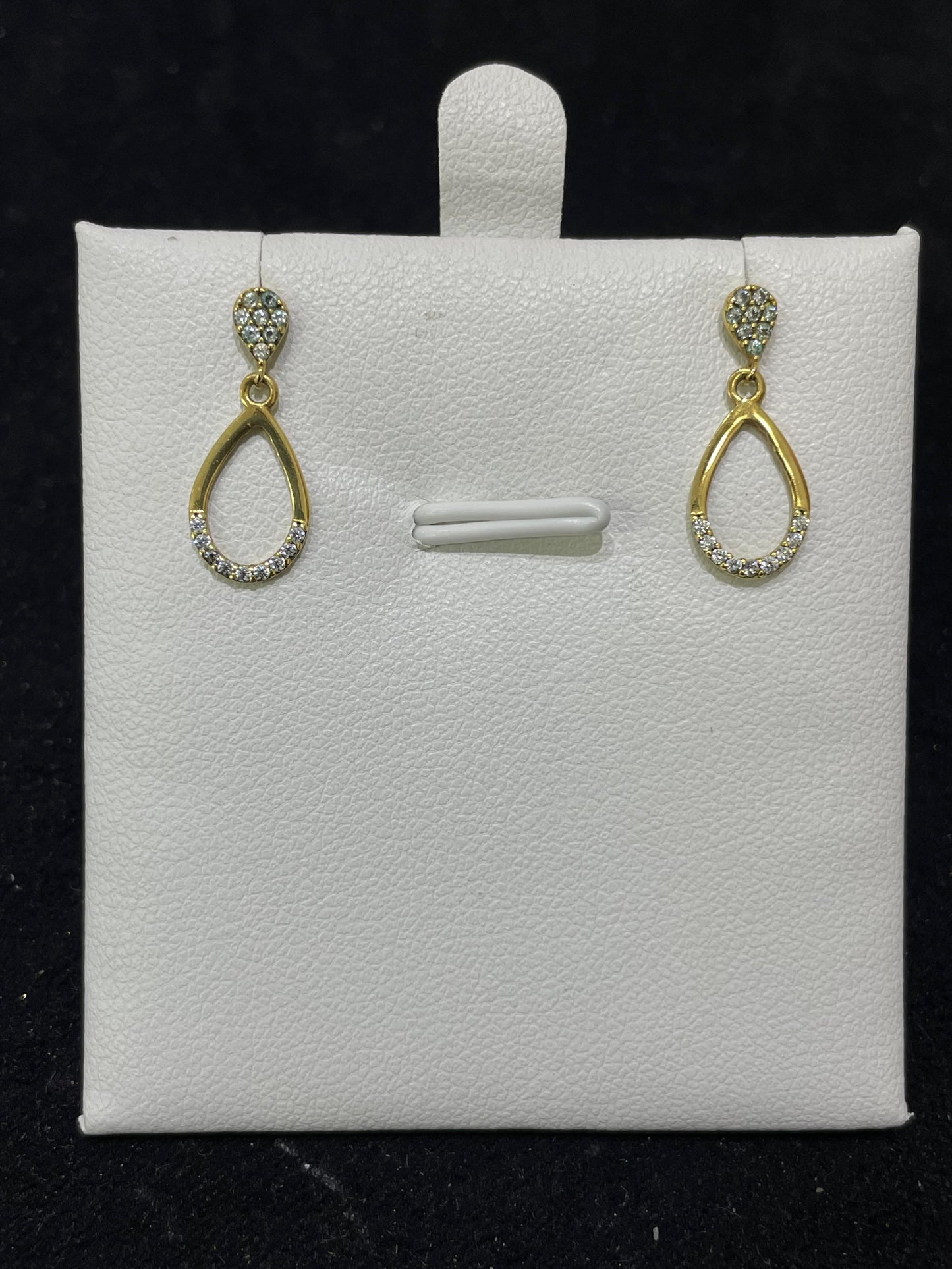 Pendientes de oro 18Kt de segunda mano