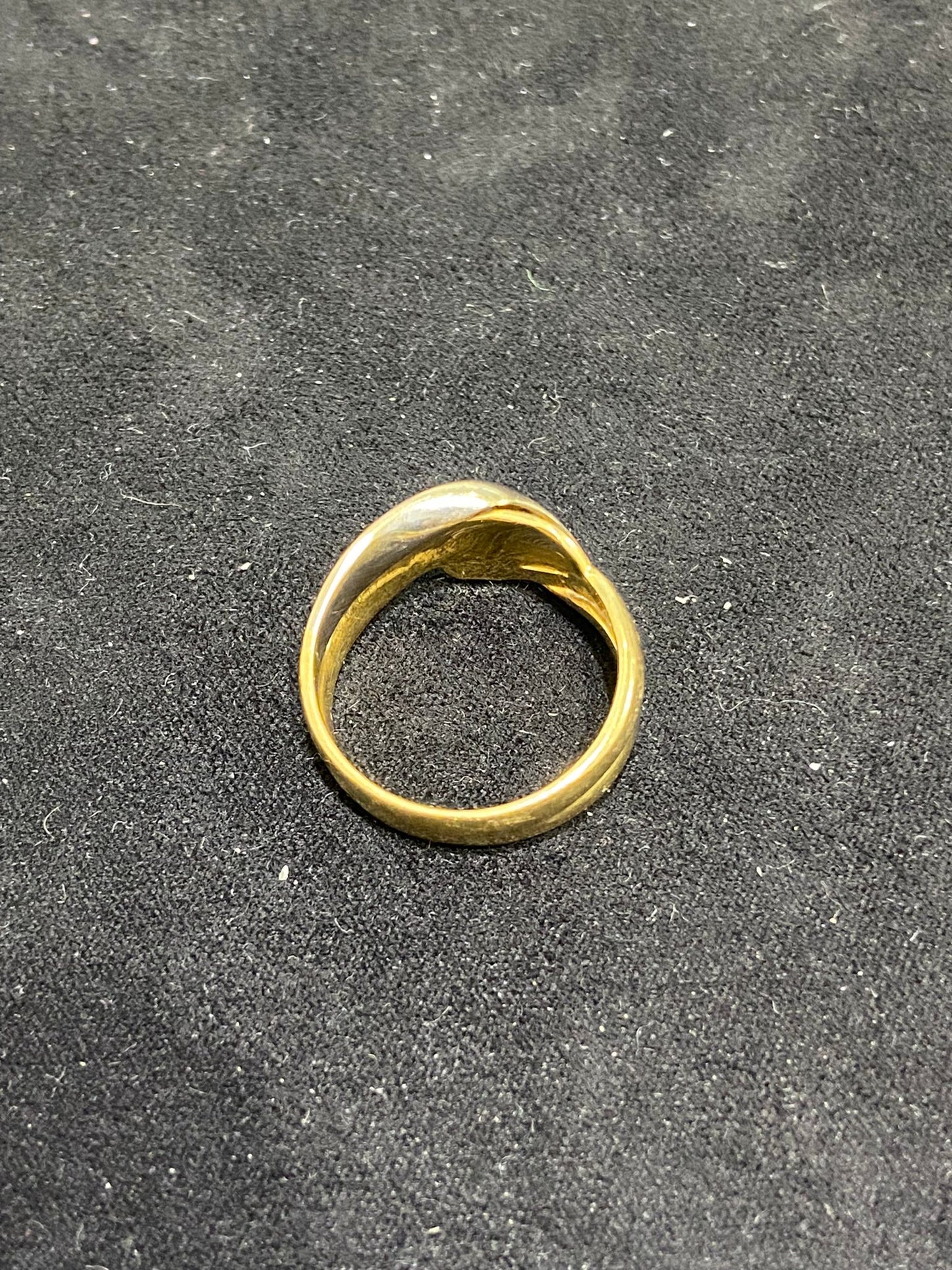 Anillo de oro 18Kt de segunda mano