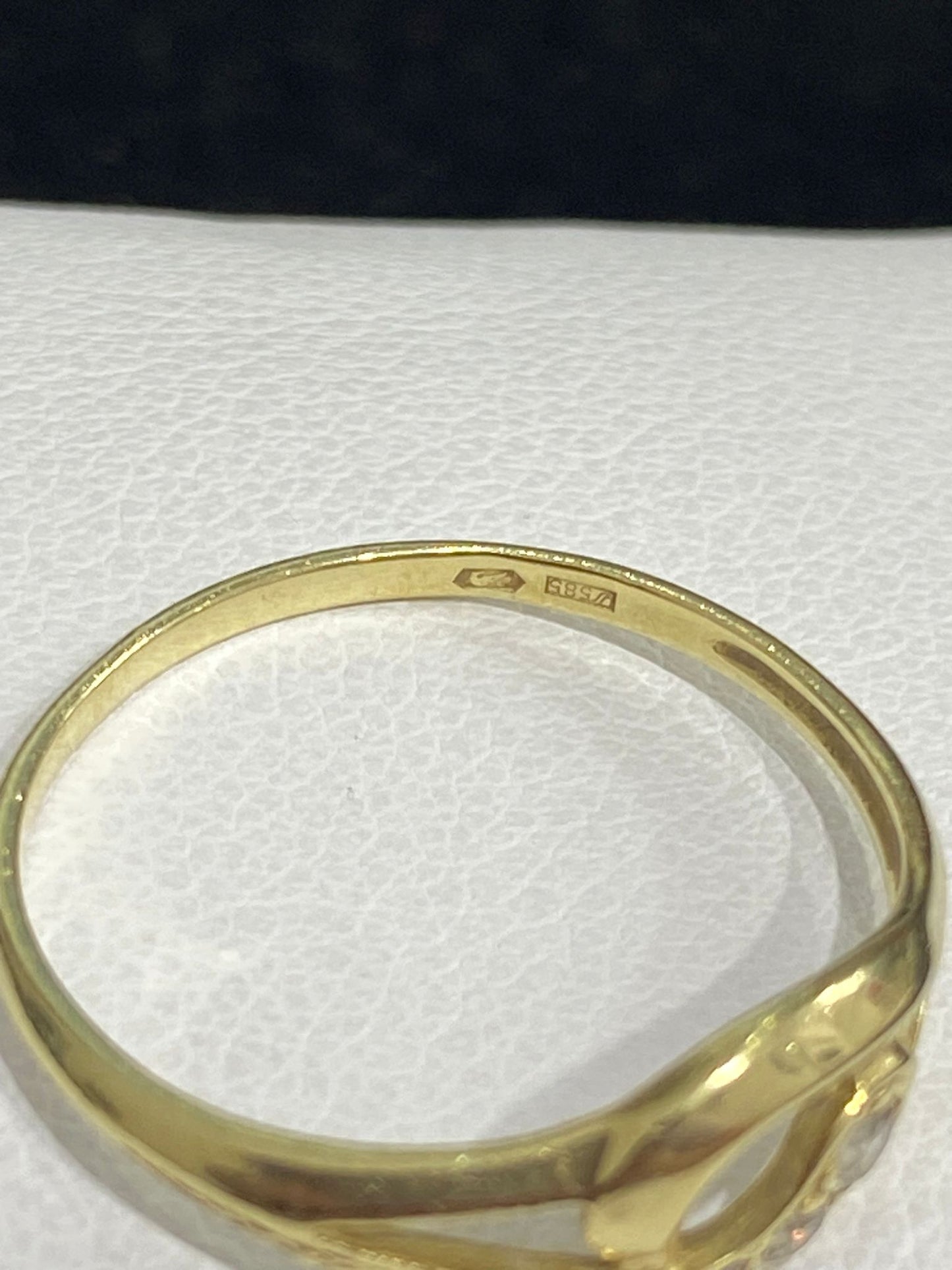 Anillo de oro 14 Kt de segunda mano