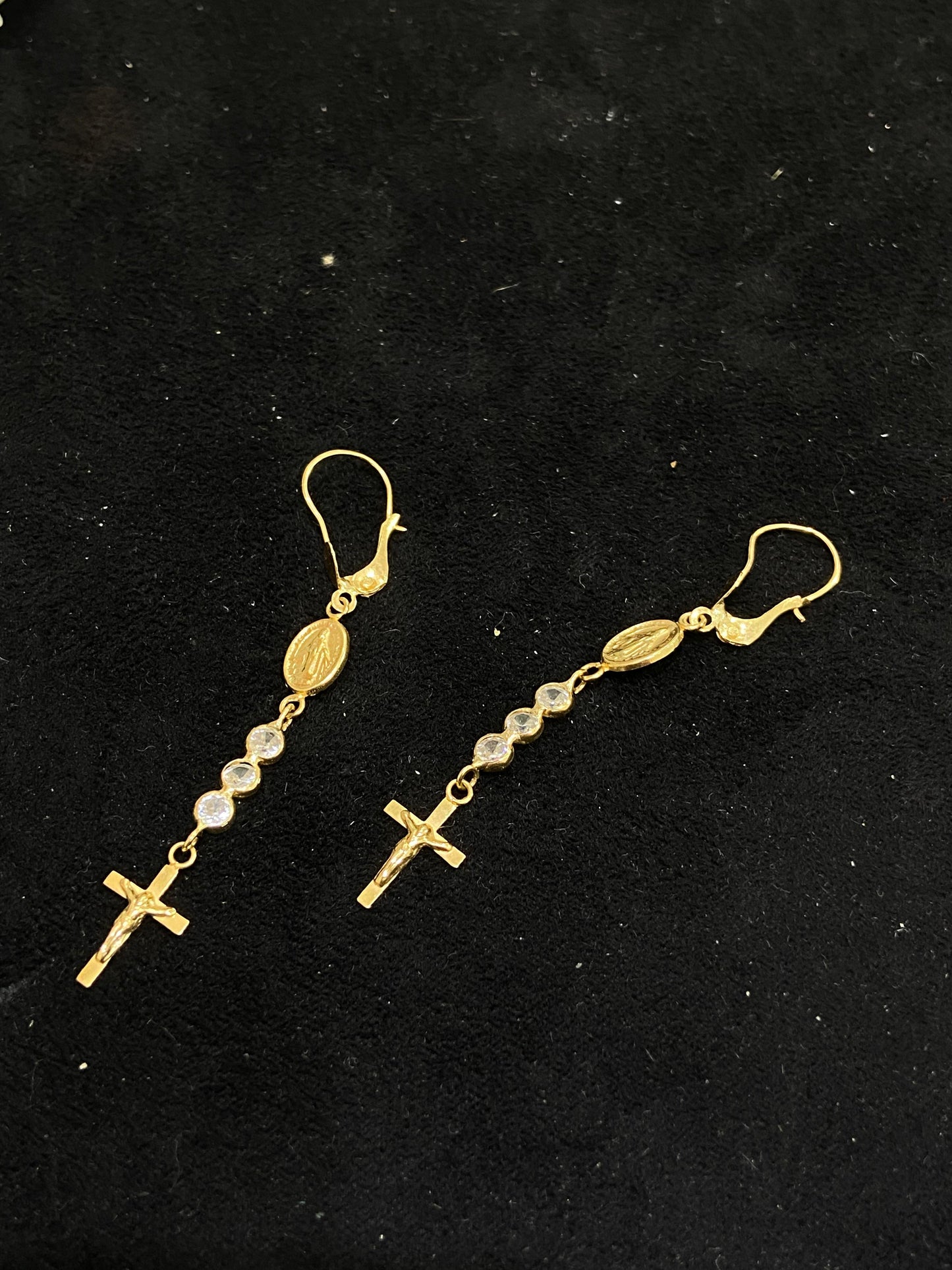 Pendientes de oro 18Kt de segunda mano