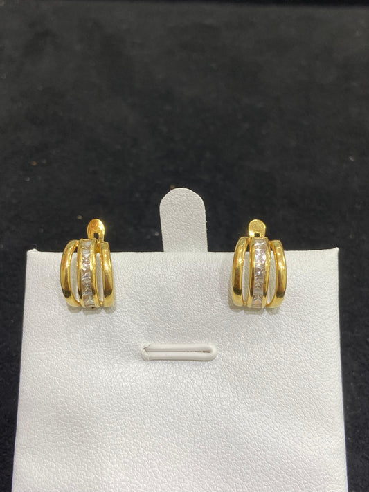Pendientes de oro 18Kt de segunda mano