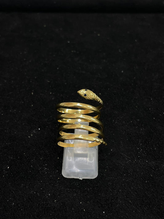 Anillo de oro de 18 Kt de segunda mano