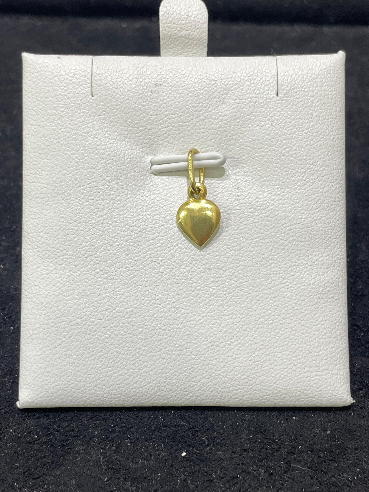 Colgante de oro 18Kt de segunda mano