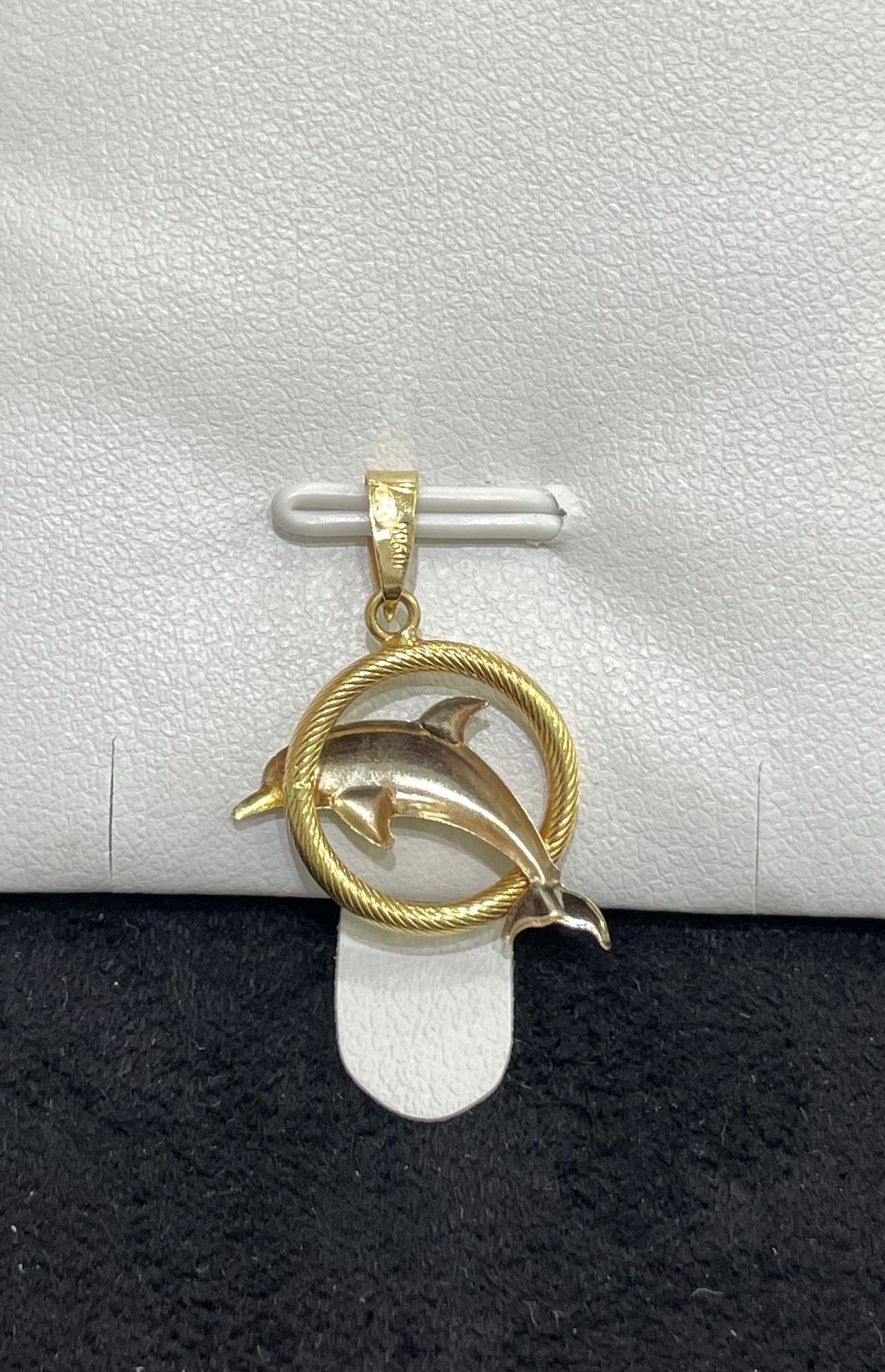 Colgante de oro 18Kt de segunda mano